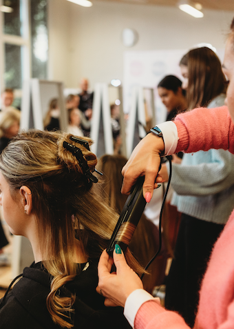 Hairstyle Lab - Klik for at tilmelde dig